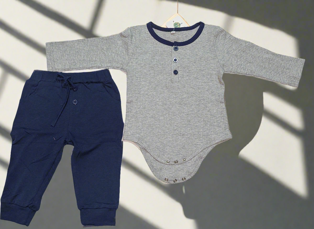 Romper and trouser for baby boys